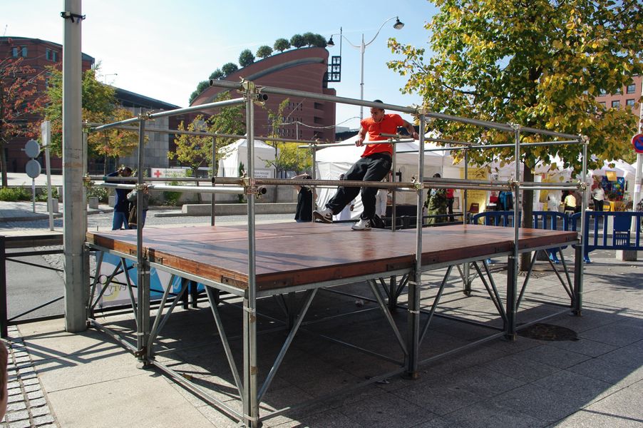 8e fete des associations Evry 2008 -139.jpg